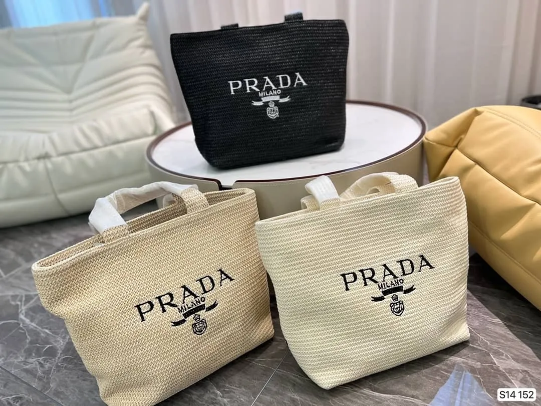 超安い品質 限定30個！売り切れ次第終わり！【PRADA |公式サイトは正規品 コレクション