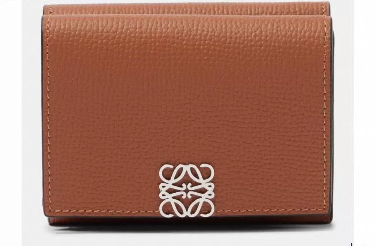 LOEWE アナグラム トリフォルド 6 cc ウォレット