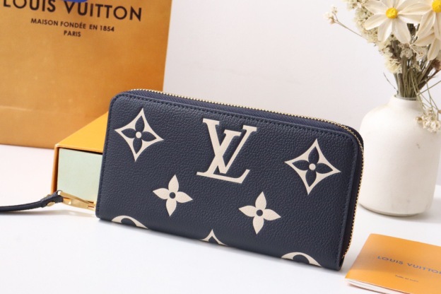 LOUIS VUITTON オンザゴー PM 長財布 2点セット お得 Ref:M45659+M80481