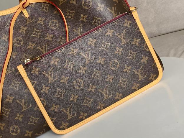 LOUIS VUITTON（ルイヴィトン）キャリーオール NM MM