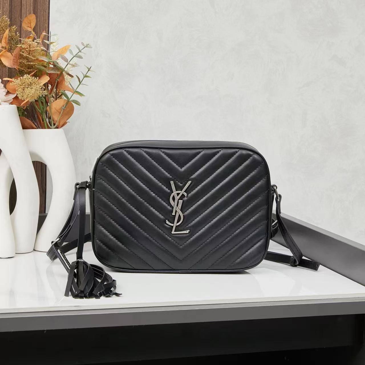 SAINT LAURENT*LOU ルー キルティング カメラバッグ