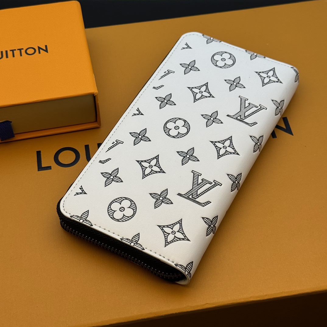 LV Louis Vuitton 新作財布です 29 zm 95521