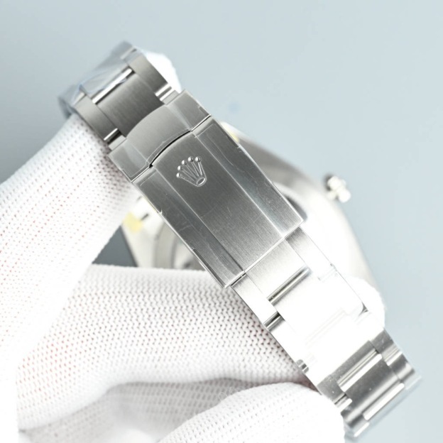 NEW 2025 ロレックス オイスターパーペチュアル 36mm 126000 キャンディピンクダイヤルRolex