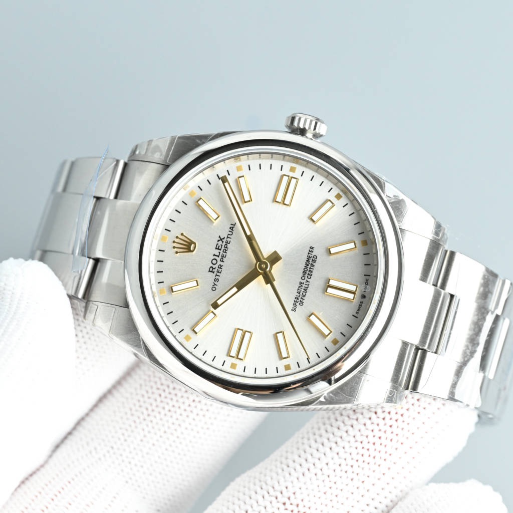 NEW 2025 ロレックス オイスターパーペチュアル 36mm 126000 キャンディピンクダイヤルRolex