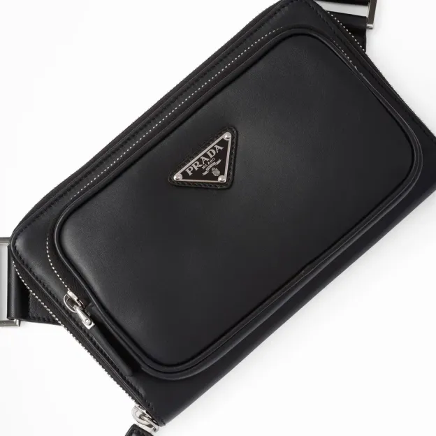PRADA(プラダ) レザー ベルトバッグ