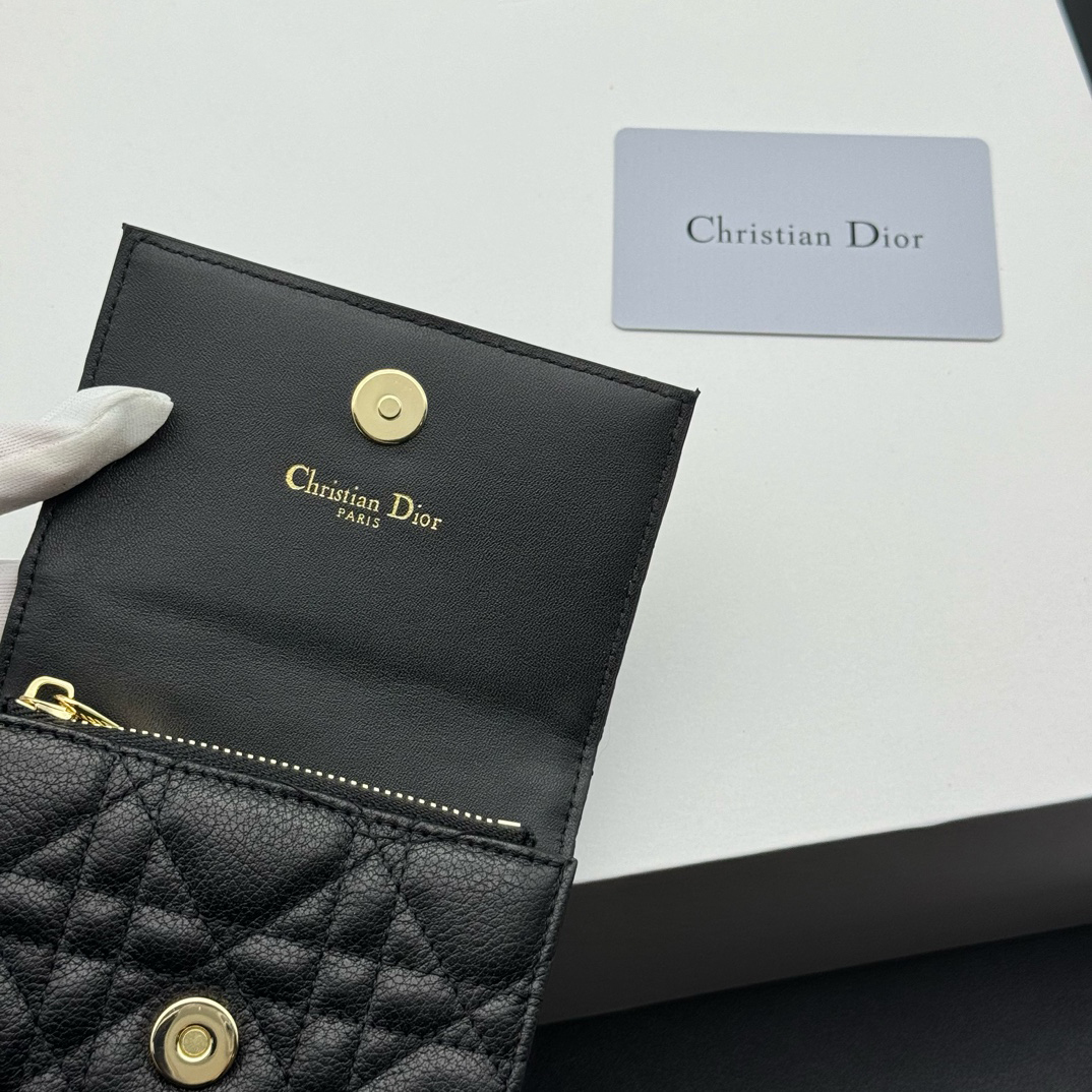 Dior 羊の皮の財布 zm 94920