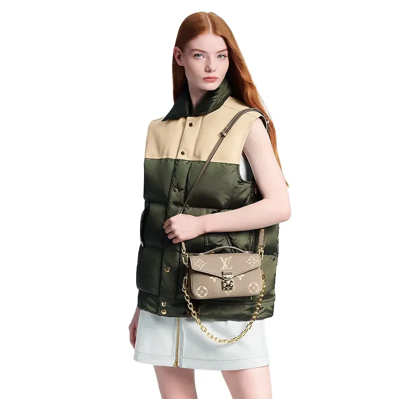 LOUIS VUITTON（ルイヴィトン）ポシェットメティス EW