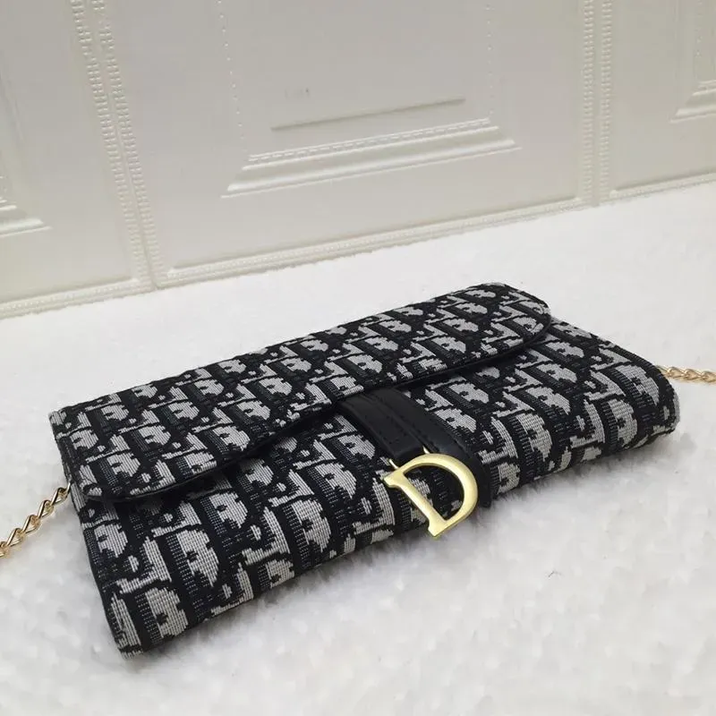 Dior(ディオール) SADDLE ポーチ
