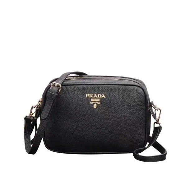 PRADA(プラダ) レザー ショルダーバッグ ブラック