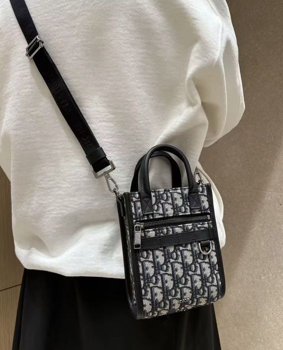 【男女OK★実用的】DIOR SAFARI ノースサウス ミニトートバッグ