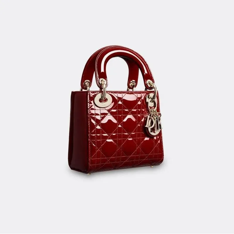 Dior(ディオール) カーフスキン Lady Dior ミニバッグ 2色