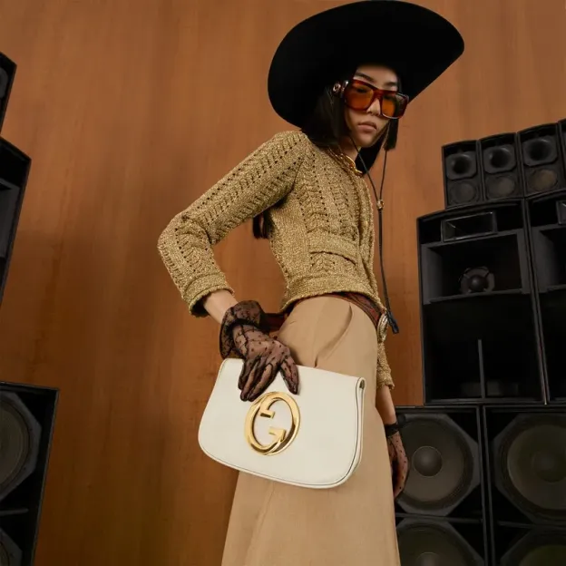 GUCCI (グッチ) 〔グッチ ブロンディ〕ショルダーバッグ