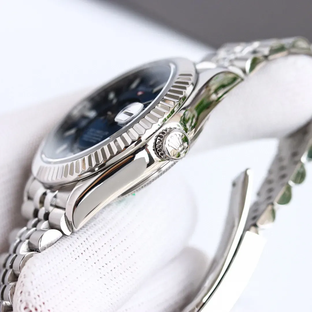 ロレックス スカイドゥエラー 326934