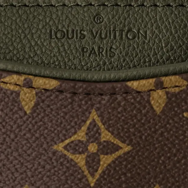 Louis Vuitton（ルイヴィトン）パラス カーキファンゴ