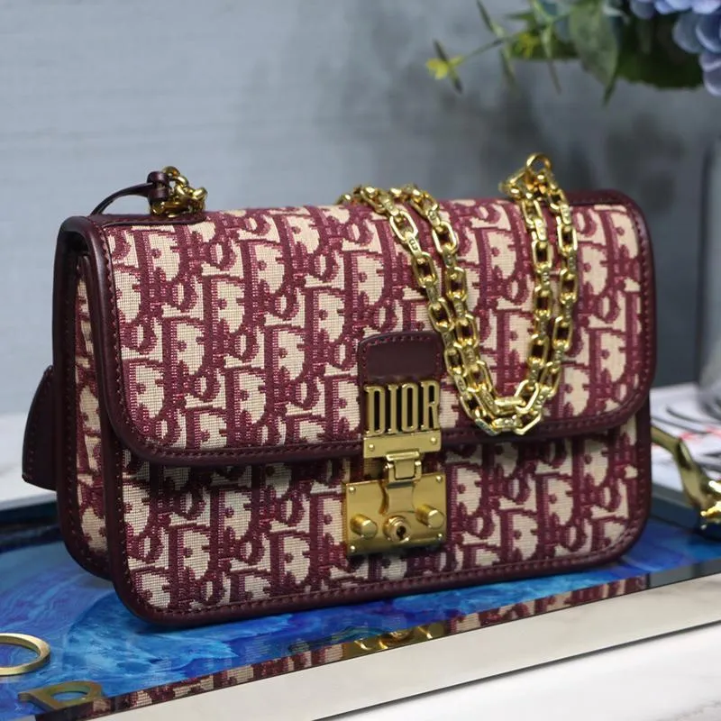 Dior(ディオール) 刺繍入りキャンバス ショルダーバッグ 2色