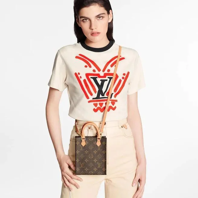 LOUIS VUITTON（ルイヴィトン）プティットサックプラ