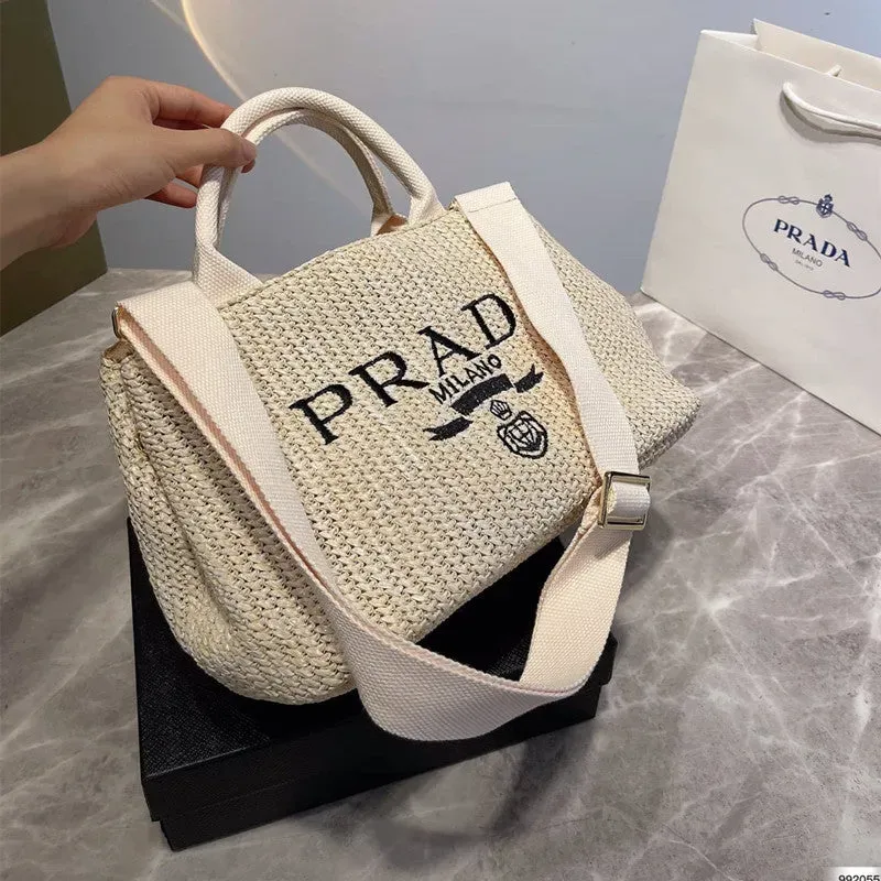 限定30個！売り切れ次第終わり！【PRADA |公式サイトは正規品】雑誌「BAILA」7月号掲載！長澤まさみさん同項 のする限定