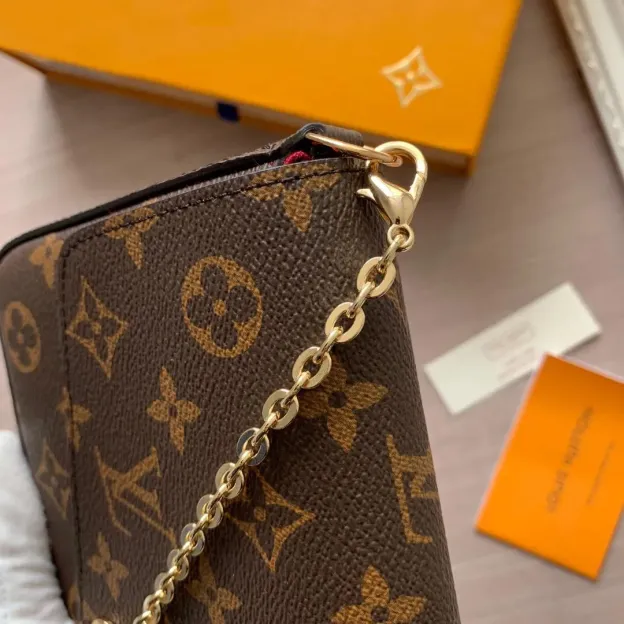 Louis Vuitton（ルイヴィトン）ポシェットフェリシー