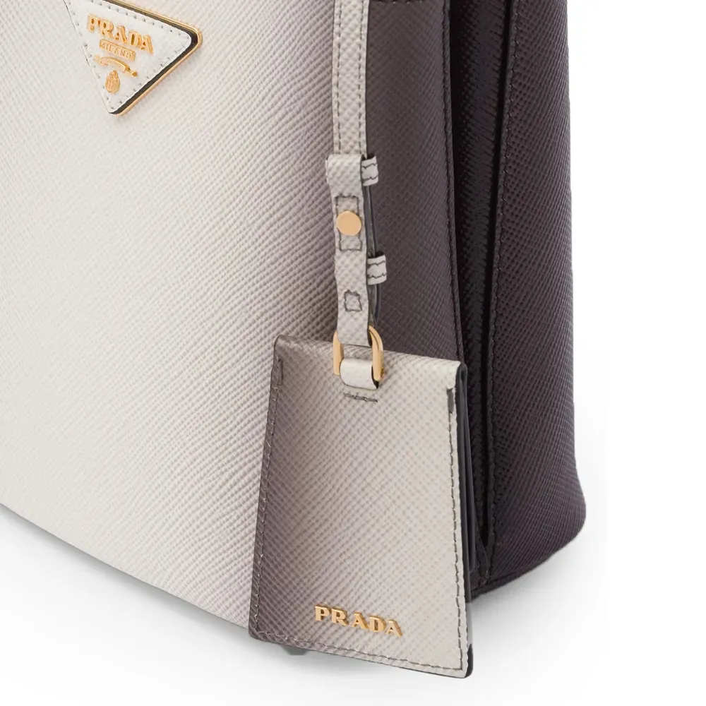 PRADA(プラダ) プラダ パニエ サフィアーノレザー スモールバッグ スフマート ホワイト