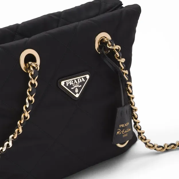 PRADA(プラダ) Re-Nylon トートバッグ