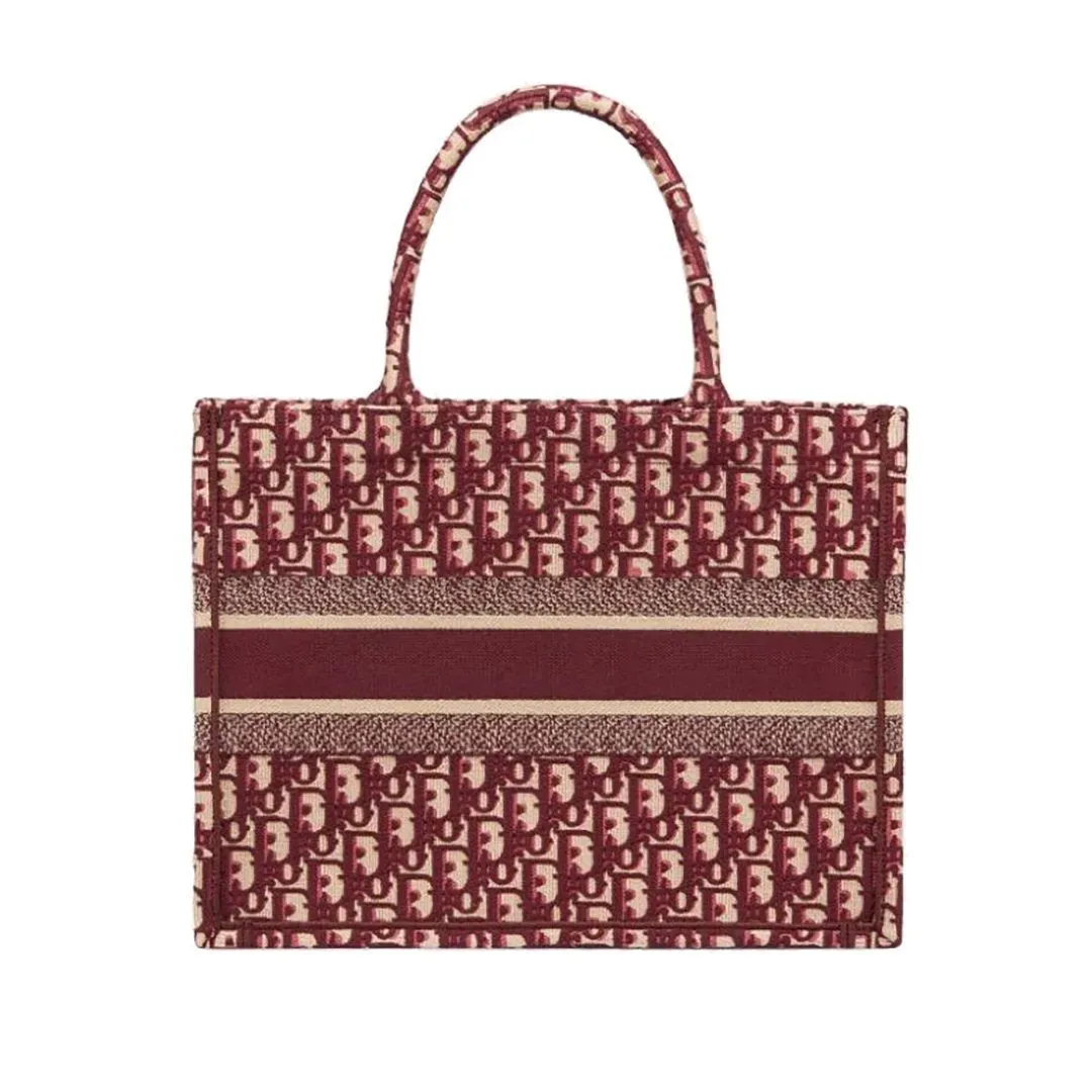 限定30個！売り切れ次第終わり！【DIOR |公式サイトは正規品】VERY（ヴェリイ）雑誌掲載滝沢眞規子愛用★新作BOOK TOTE BAG