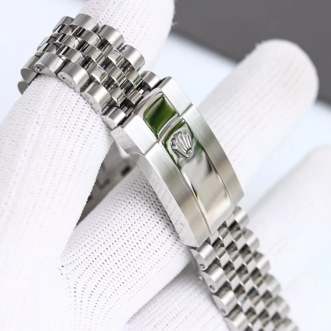 ロレックス スカイドゥエラー 326934