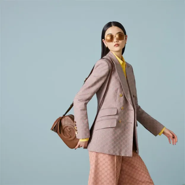 GUCCI(グッチ)〔グッチ ブロンディ〕スモール ショルダーバッグ