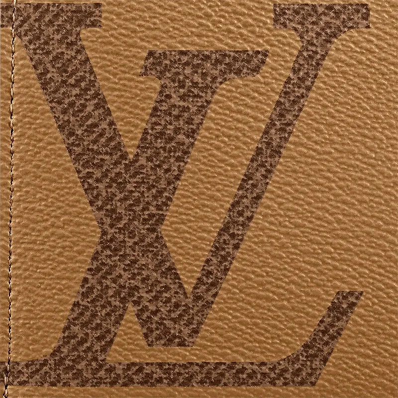 LOUIS VUITTON（ルイヴィトン）ジッピーウォレット