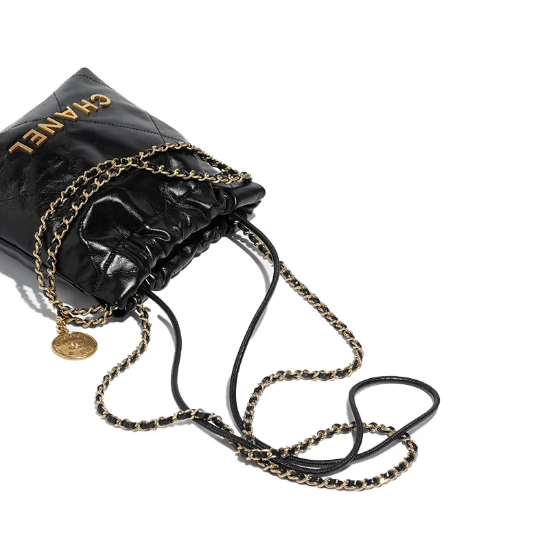 CHANEL (シャネル)  22 ミニ ハンドバッグ cha0a447