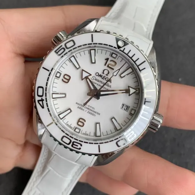 Omega Seamaster Planet Ocean Co-Axial Master Chronometer 215.33.40.20.04.001