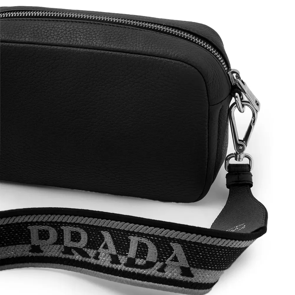 PRADA(プラダ) レザー ショルダーバッグ ブラック