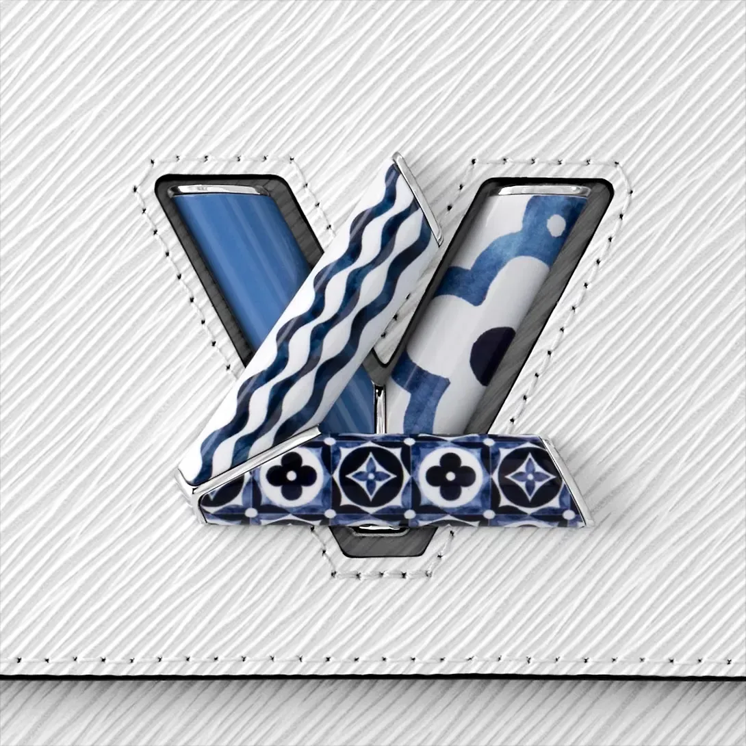 LOUIS VUITTON（ルイヴィトン） バイザプール ツイスト MM 01