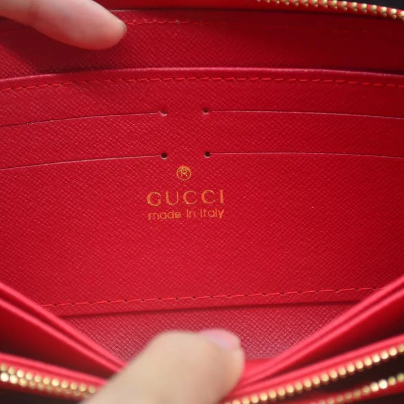 GUCCI(グッチ) ジップロゴ長財布 3色