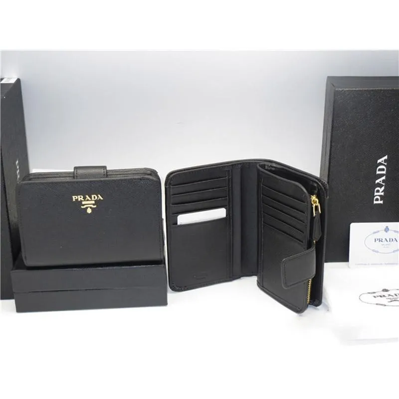 PRADA(プラダ) サフィアーノレザー 財布 ブラック