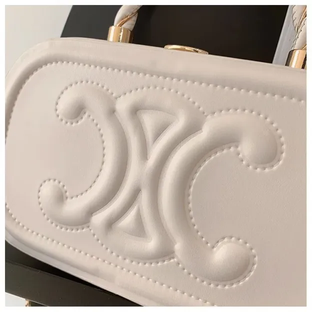 新作 CELINE♪ ショルダーバッグ ハンドバッグ ミニ