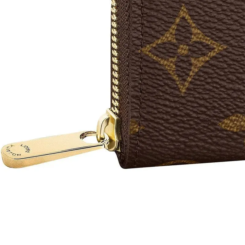 LOUIS VUITTON（ルイヴィトン）ZIPPY ジッパー付きコインケースM60067