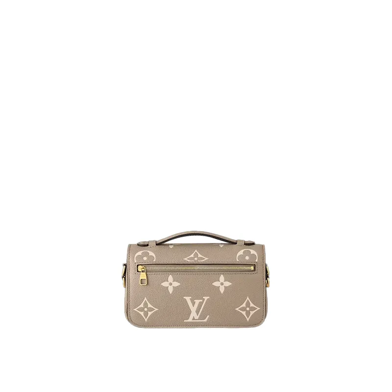 LOUIS VUITTON（ルイヴィトン）ポシェットメティス EW
