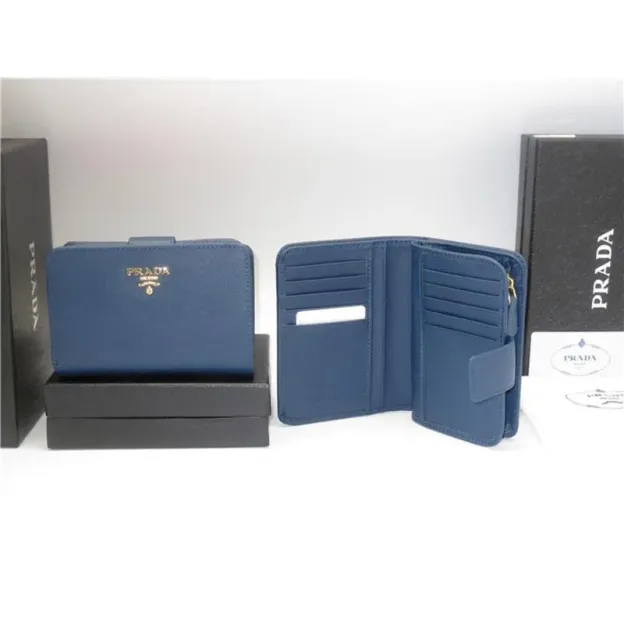 PRADA(プラダ) サフィアーノレザー 財布 ネイビー