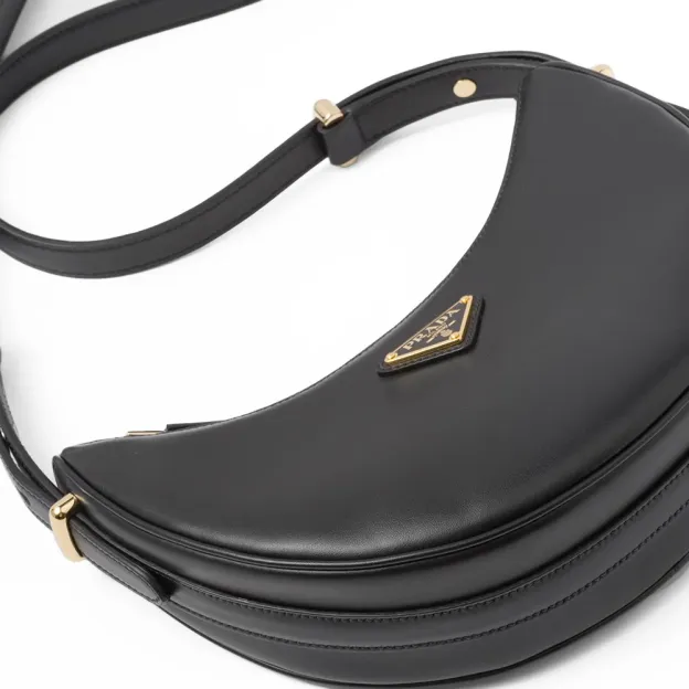 PRADA(プラダ) プラダ アーケ レザーショルダーバッグ ブラック