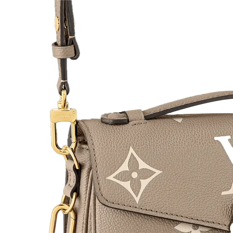 LOUIS VUITTON（ルイヴィトン）ポシェットメティス EW