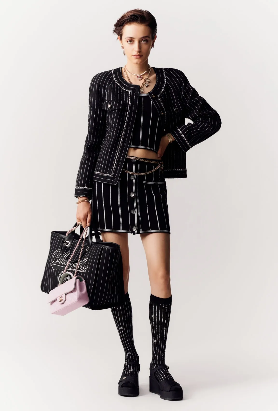 CHANEL (シャネル)  ラージ ショッピング バッグ