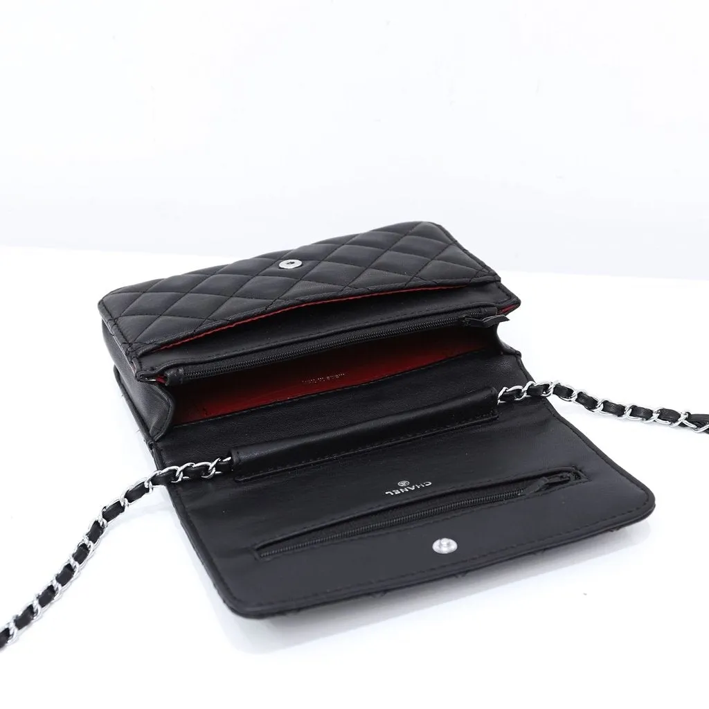 CHANEL(シャネル) クラシック チェーンウォレット 2色