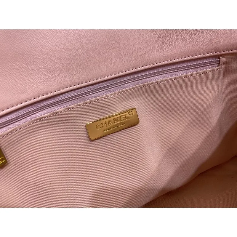 CHANEL(シャネル) 19 ハンドバッグ 2色