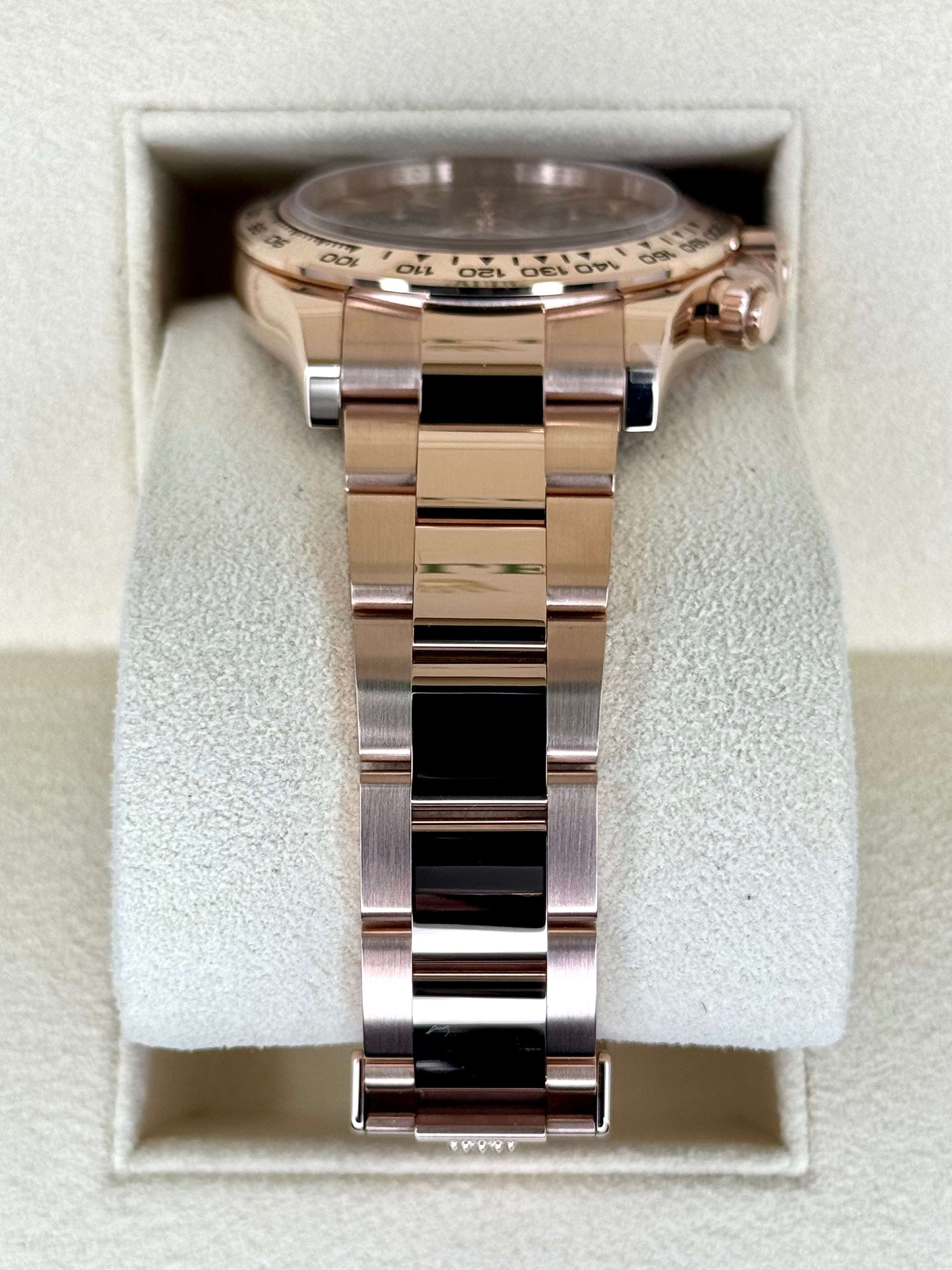 NEW 2024 ロレックス デイトナ 40mm 126505 ローズゴールドサンダストダイヤル