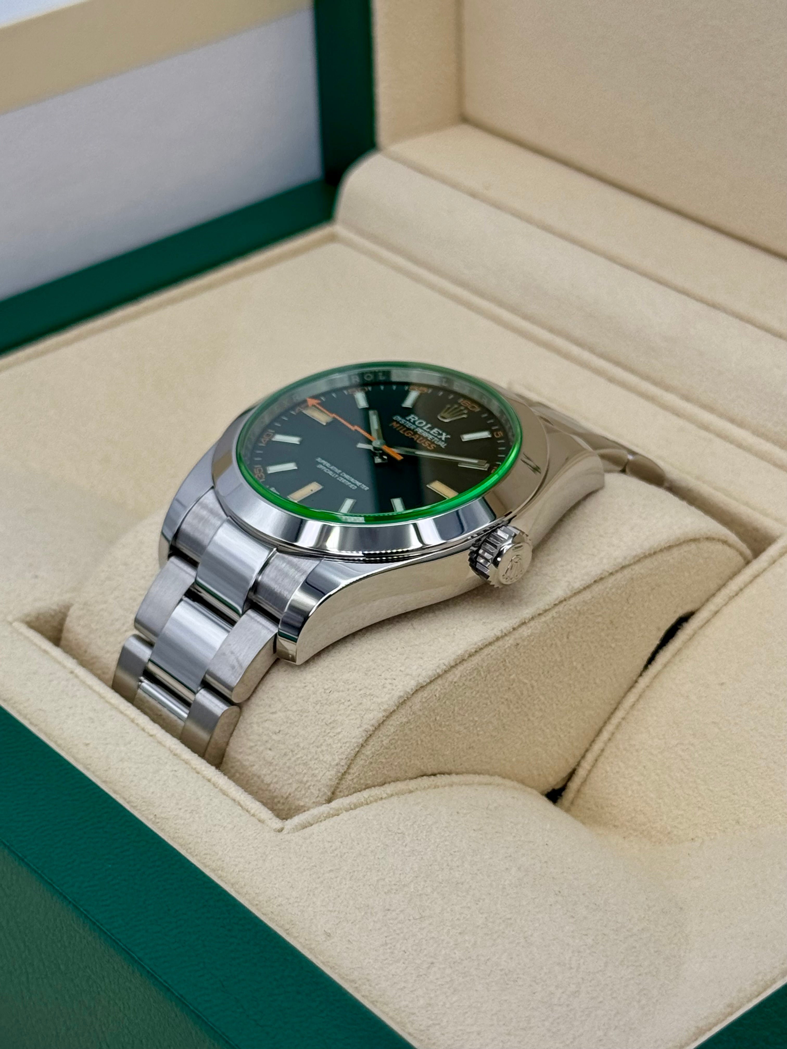 2021 ロレックス ミルガウス 40mm 116400GV ステンレススチール ブラックダイヤル