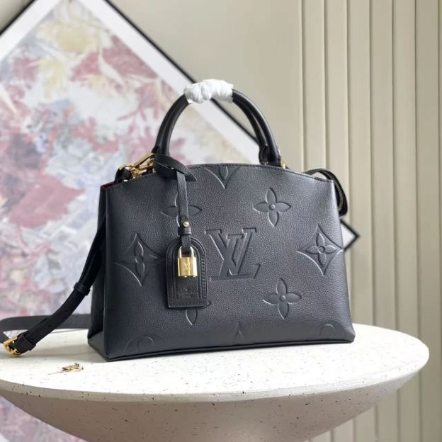 LOUIS VUITTON（ルイヴィトン）プティパレ PM
