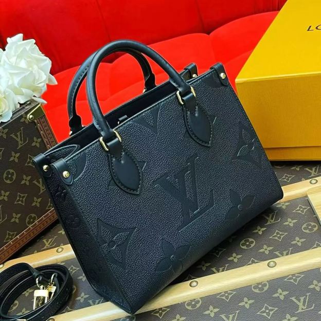 LOUIS VUITTON（ルイヴィトン）オンザゴー BB