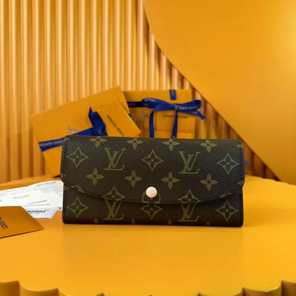 LOUIS VUITTON（ルイヴィトン）ポルトフォイユエミリー