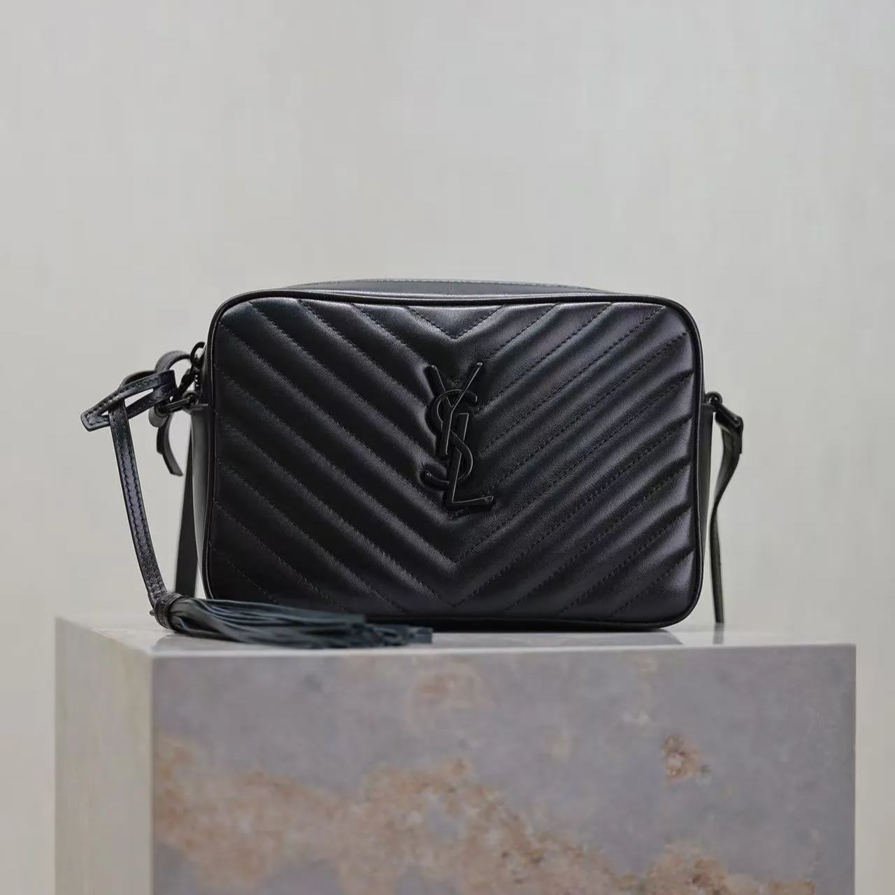 SAINT LAURENT*LOU ルー キルティング カメラバッグ