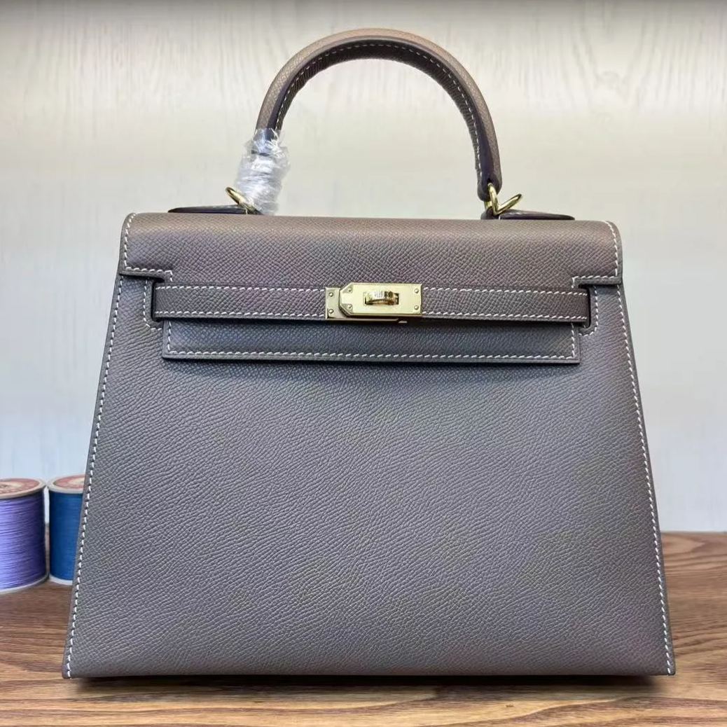 Hermes(エルメス) 【公式サイトは正規品】おしゃれセレブが夢中！限定30個！